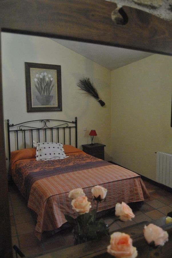 El Pozo Villa La Serna del Monte Esterno foto