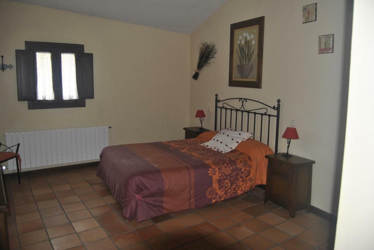 El Pozo Villa La Serna del Monte Esterno foto