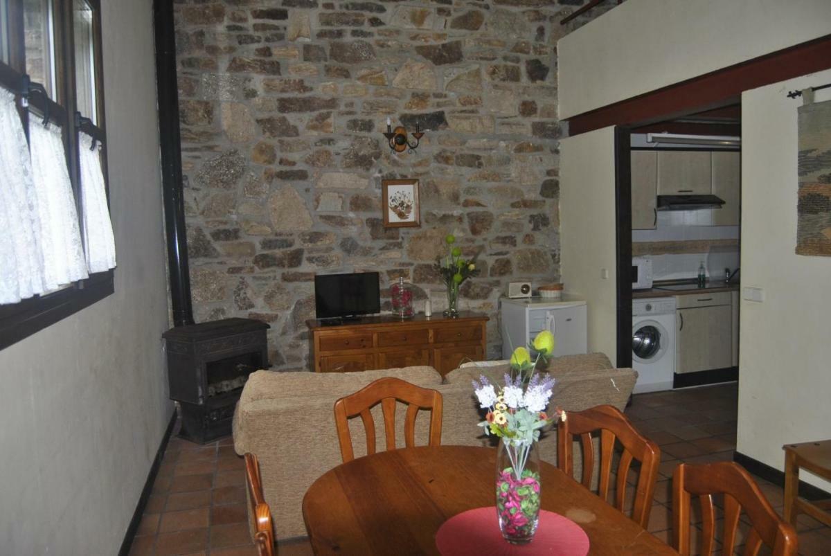 El Pozo Villa La Serna del Monte Esterno foto